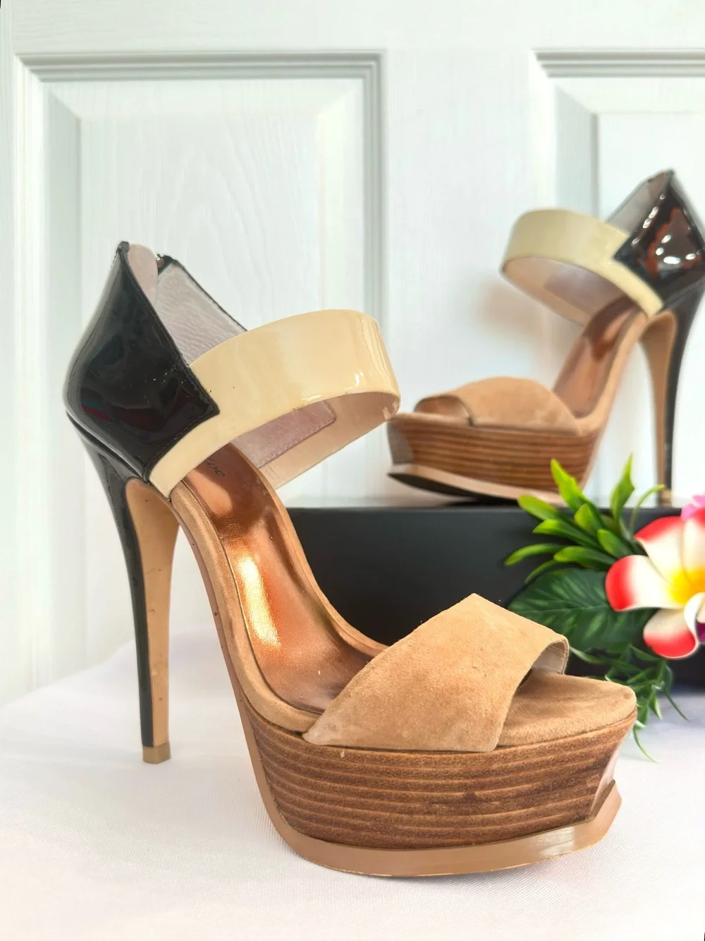 EVA & ZOE ~ Stiletto Black and Beige Patent Leather w/Tan Suede Leather Peep Toe